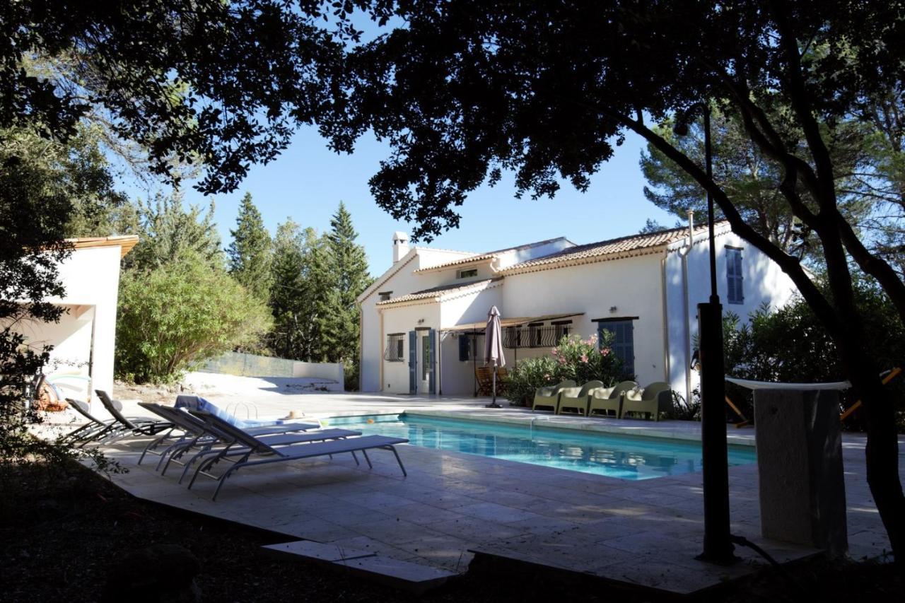 La Bastide Blanche Magnifique Villa 5 Etoiles 5 Chambres Et Piscine Privee Sur 6500 M Var Лорґ Екстер'єр фото