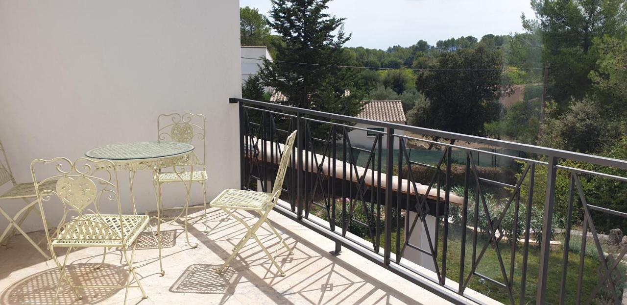 La Bastide Blanche Magnifique Villa 5 Etoiles 5 Chambres Et Piscine Privee Sur 6500 M Var Лорґ Екстер'єр фото