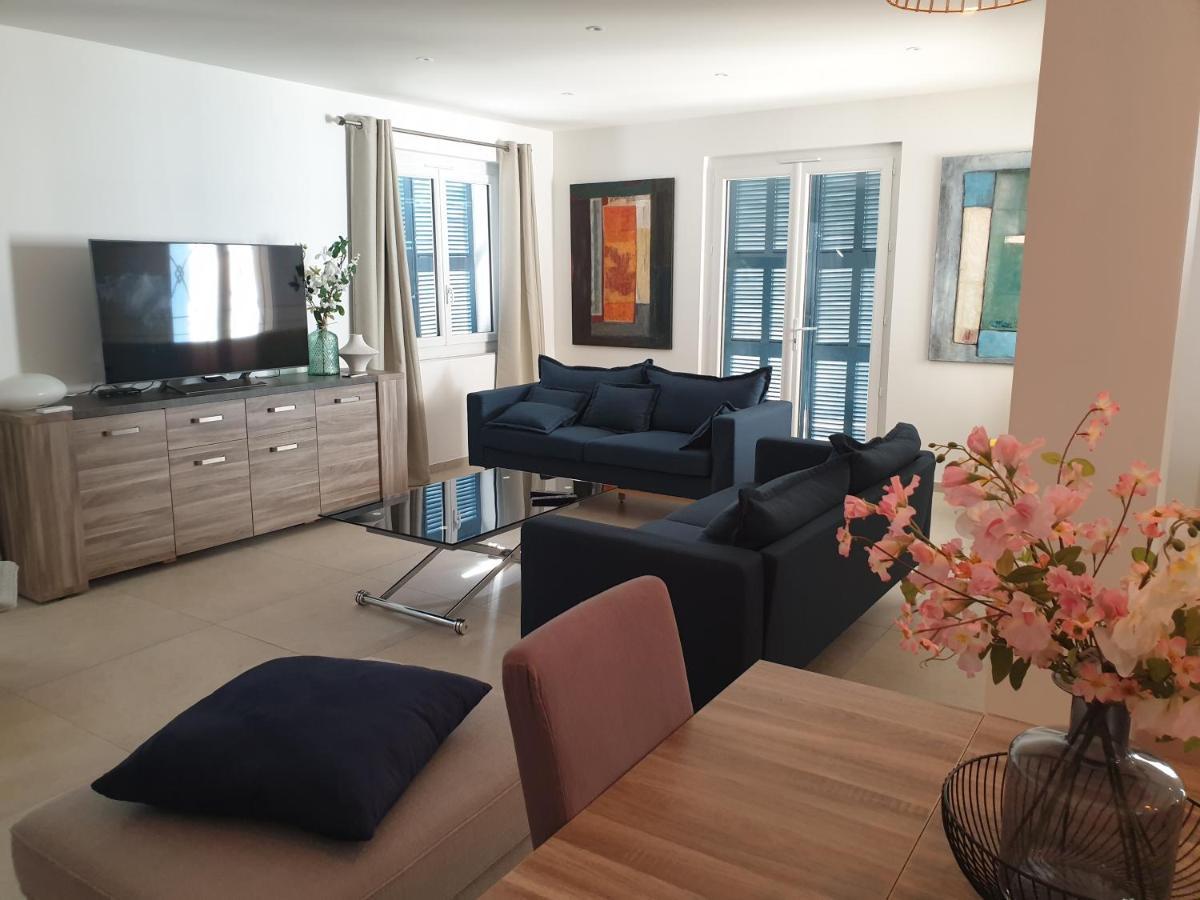 La Bastide Blanche Magnifique Villa 5 Etoiles 5 Chambres Et Piscine Privee Sur 6500 M Var Лорґ Екстер'єр фото