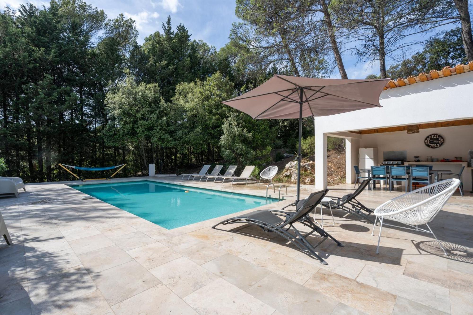 La Bastide Blanche Magnifique Villa 5 Etoiles 5 Chambres Et Piscine Privee Sur 6500 M Var Лорґ Екстер'єр фото